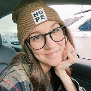 Meet your Posher, Kelli